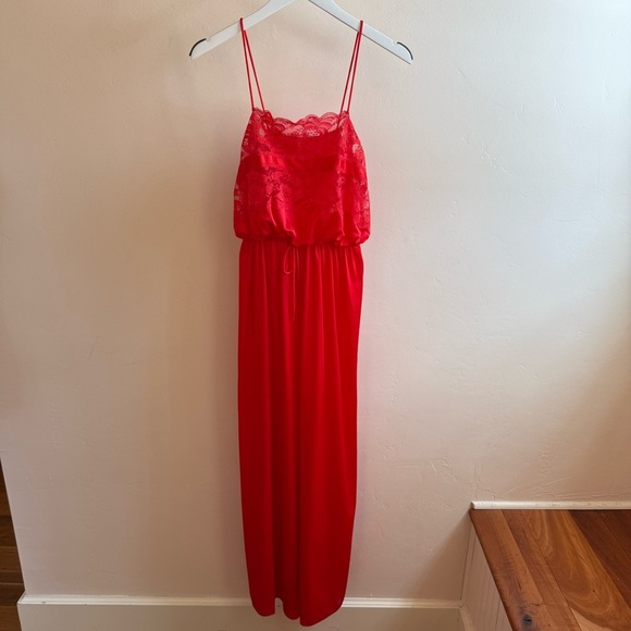 Vintage Deena Women's Red Lace Maxi Slip Nightgown Medium USA Made - Picture 4 of 6